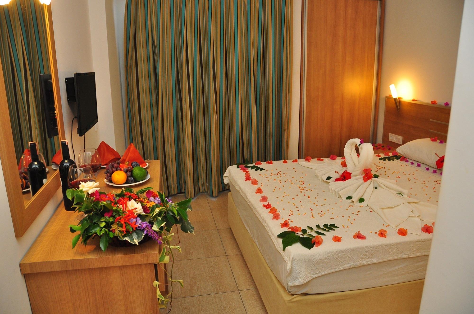 Selenium Hotel Sidé Extérieur photo