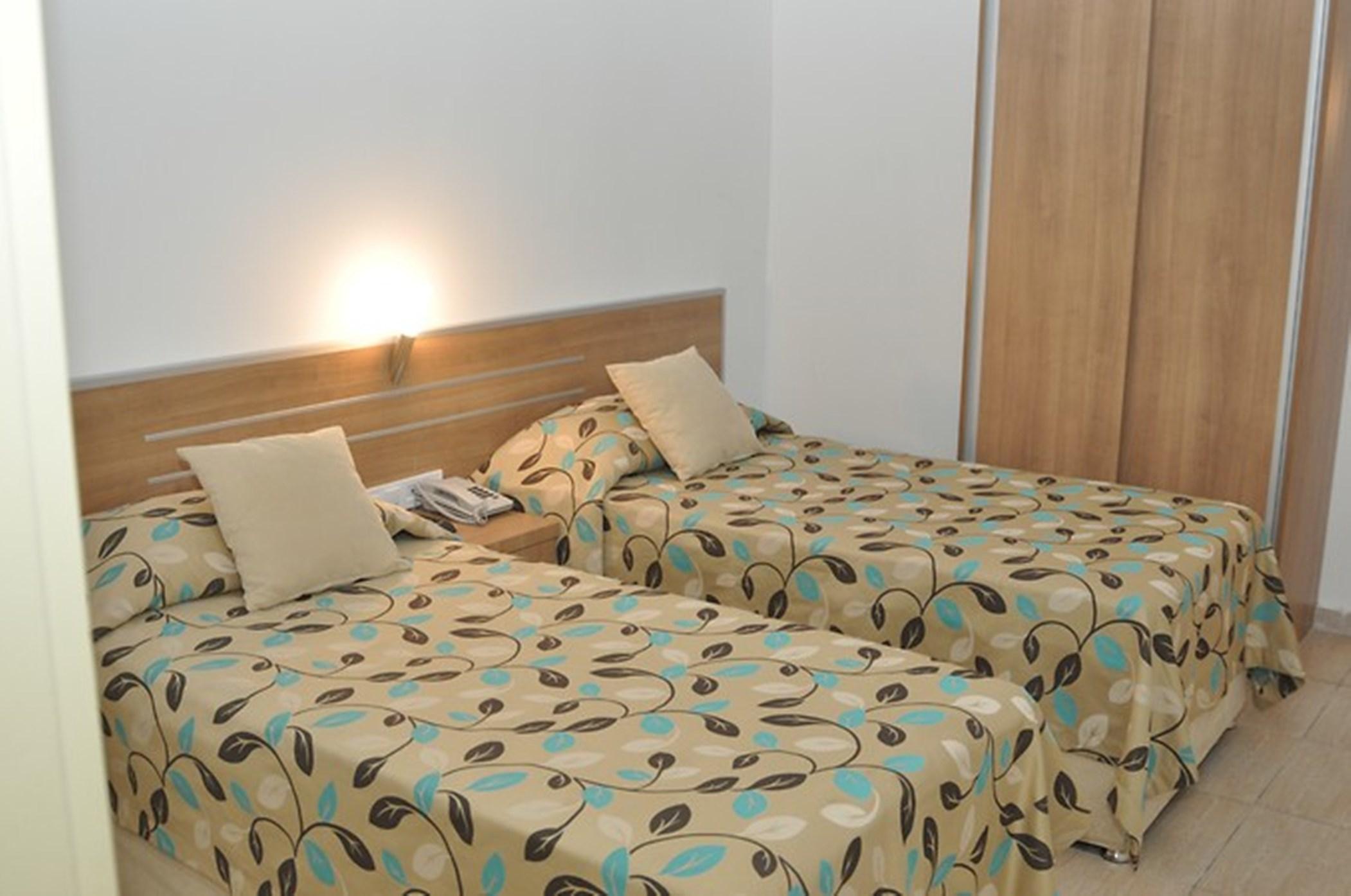 Selenium Hotel Sidé Extérieur photo